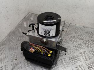 блок ABS BMW 1 серия E81/E87 [рестайлинг] E87 2010, 2.0 л., N47 D20 D, дизель, МКПП, le-mans-blau metallic (381), хетчбэк 5 дв., задний привод, правый руль, 34516791521, 6791521, 6787837