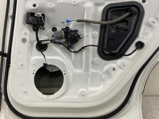 стеклоподъемник задний правый Audi Q7 4M 2018, 3.0 л., CZZA, дизель, АКПП, white  0q / c9a, внедорожник 5 дв., полный привод, правый руль