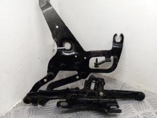 петля капота правая BMW X5 F15 2018, 3.0 л., N57 D30 B, дизель, АКПП, black sapphire metallic (475), внедорожник 5 дв., полный привод, правый руль, 7294530