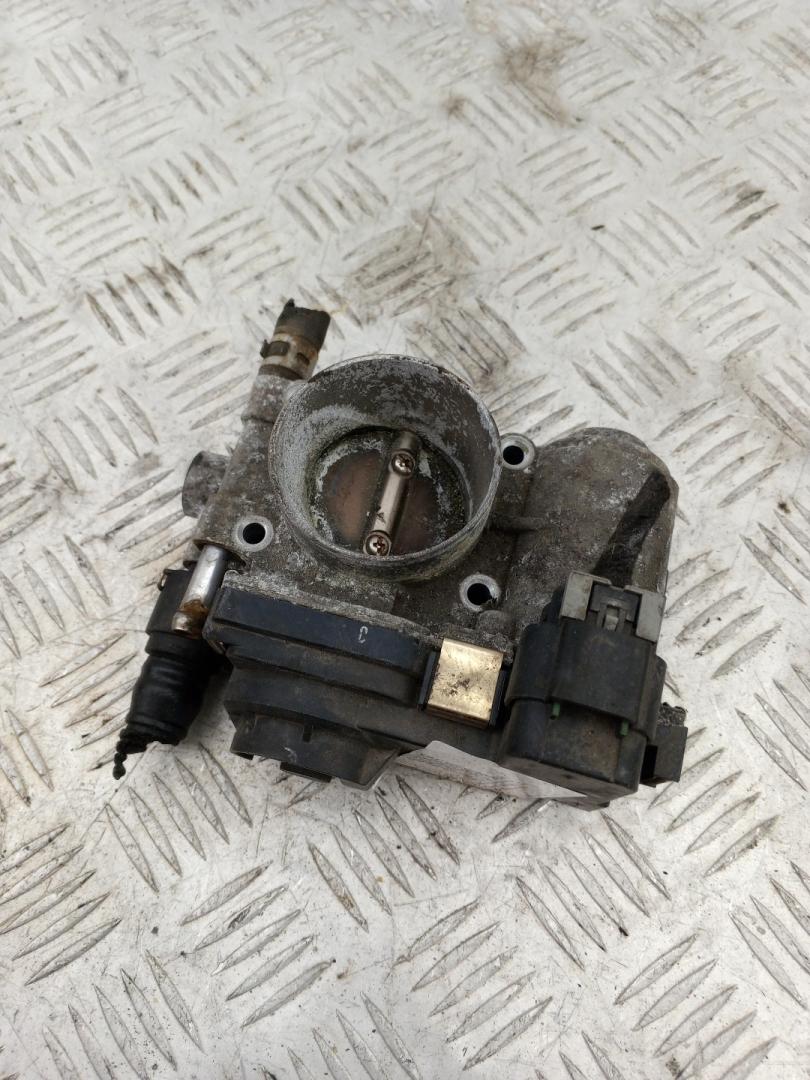 заслонка дроссельная Opel Zafira 2 поколение (B) 2007, 1.6 л., Z 16 XEP, бензин, МКПП, 055559227 - фото №1