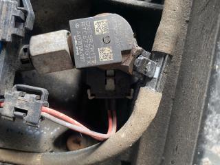 форсунка Mercedes-Benz Sprinter 2 поколение (W906) 2013, 2.2 л., дизель, МКПП, A6510704987