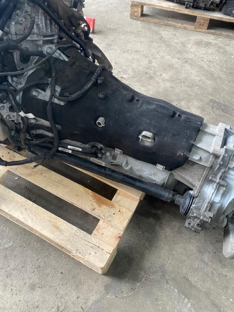 КПП автоматическая (АКПП) BMW 7 серия G11/G12 G11 2018, 3.0 л., B57 D30 A, дизель, АКПП, singapore grau metallic (b41), седан, полный привод, правый руль, 8692978 - фото №1