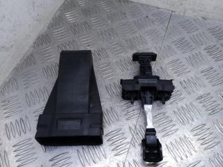 ограничитель открывания двери BMW 5 серия G30/G31 G30 2020, 2.0 л., B48 B20 B, бензин, АКПП, sophistograu a90, седан, задний привод, правый руль, 7341033