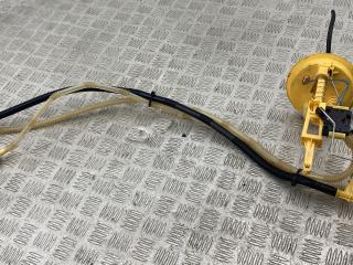 датчик уровня топлива BMW 3 серия E92/E93 [рестайлинг] E92 2012, 3.0 л., N57 D30 A, дизель, АКПП, blue-water metallic (896), купе, задний привод, правый руль, 7190944