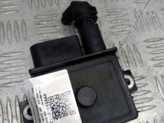 реле накала свечей BMW 3 серия E90/E91/E92/E93 [рестайлинг] 2008, 2.0 л., N47 D20 C, дизель, МКПП, 12217798000, 7798000