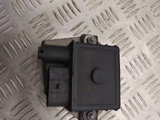 реле накала свечей BMW 5 серия E60/E61 [рестайлинг] 2009, 2.0 л., N47 D20 A, дизель, АКПП, 0522120102