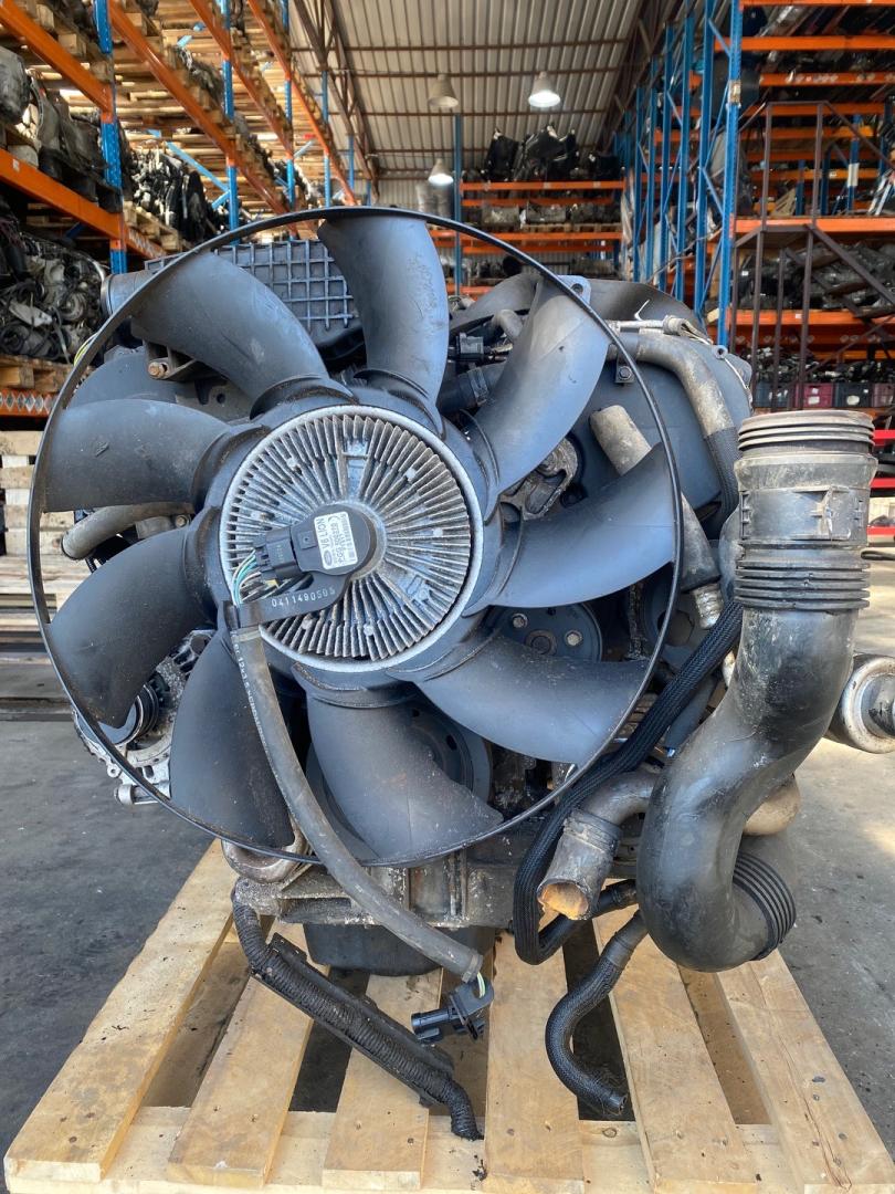 двигатель Land Rover Discovery 3 поколение 2005, 2.7 л., 276DT, дизель, АКПП, 276DT - фото №1