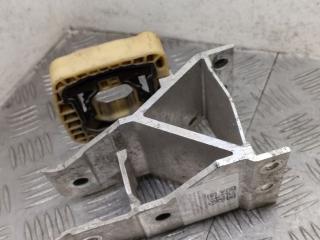 кронштейн радиатора BMW 7 серия G11/G12 G11 2017, 3.0 л., B57 D30 A, дизель, АКПП, carbonschwarz metallic (416), седан, задний привод, правый руль, 51117357215, 7357215