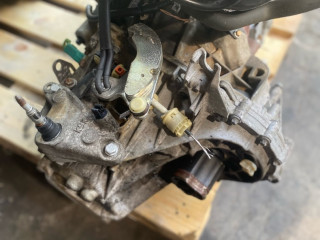 КПП механическая (МКПП) Renault Grand Scenic 2 поколение [рестайлинг] 2008, 1.5 л., K9K 732, дизель, МКПП, TL4K9S2