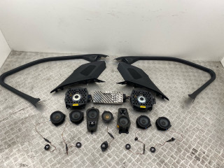 комплект акустики BMW X5 M F85 2018, 4.4 л., S63 B44 B, бензин, АКПП, внедорожник 5 дв., полный привод, правый руль