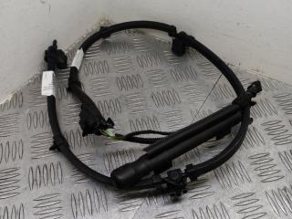 форсунка омывателя лобового стекла BMW X5 F15 2018, 3.0 л., N57 D30 B, дизель, АКПП, black sapphire metallic (475), внедорожник 5 дв., полный привод, правый руль, 61667292659, 7292659