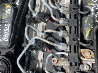 форсунка Volkswagen Passat B6 2010, 2.0 л., CBDC, дизель, МКПП, 03L130277