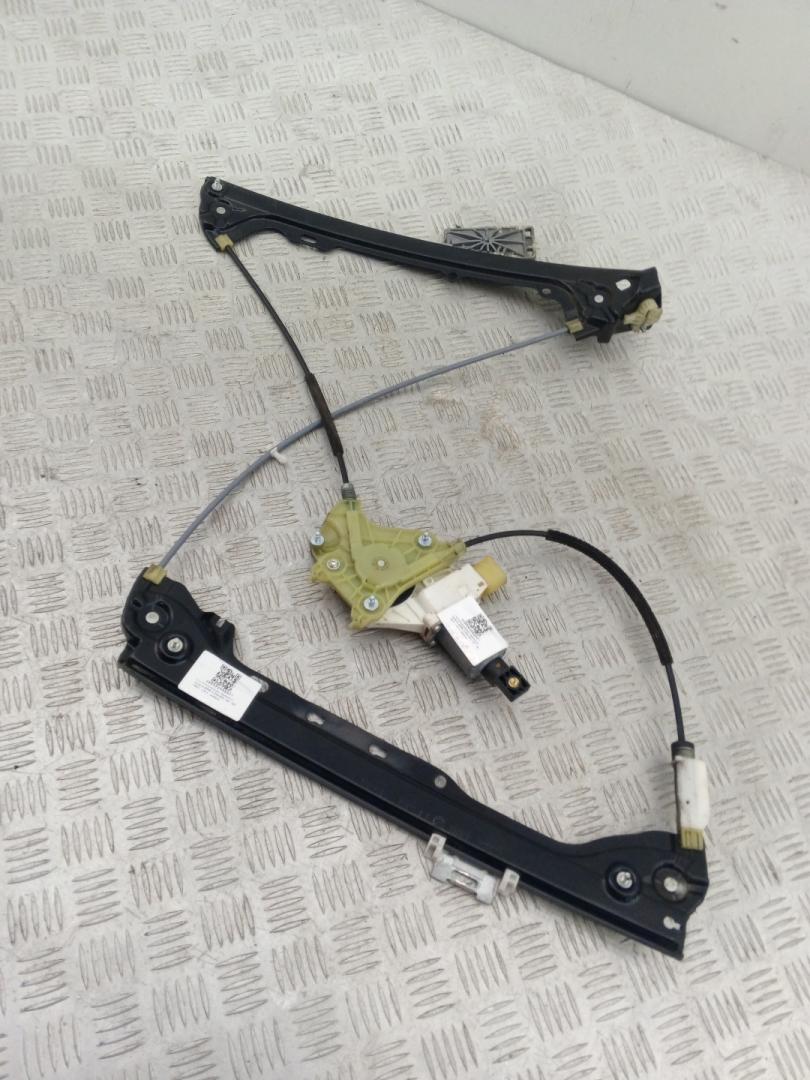 стеклоподъемник передний правый BMW 3 серия E90/E91/E92/E93 2007, 2.0 л., дизель, серебро, купе, 7193446, 7191118 - фото №1