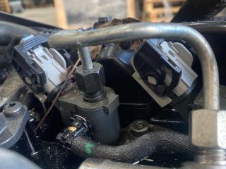 форсунка Volvo V40 2 поколение 2015, 2.0 л., D 4204 T9, дизель, МКПП, VEA13-2370010-CAA