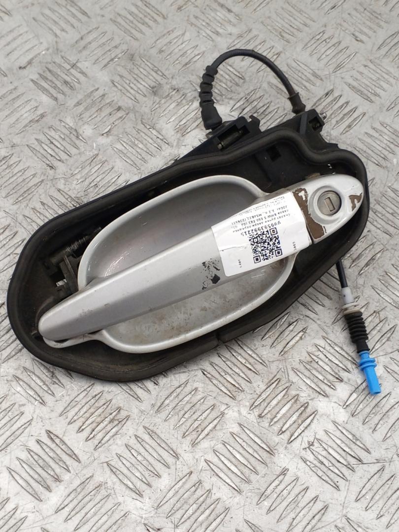 скелет ручки двери передней левой BMW 5 серия E60/E61 2004, 2.2 л., M54 B22 (226S1), бензин, АКПП, titansilber metallic (354), седан, 7034451, 51217034451 - фото №1