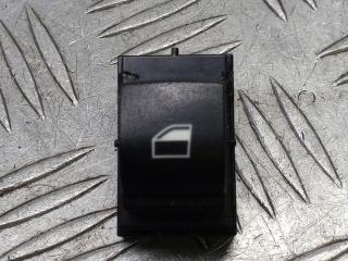 кнопка стеклоподъемника двери BMW X5 F15 2018, 3.0 л., N57 D30 B, дизель, АКПП, black sapphire metallic (475), внедорожник 5 дв., полный привод, правый руль, 61319208107, 9208107