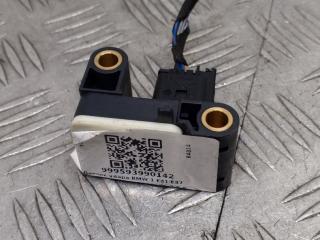 датчик удара BMW 1 серия E81/E87 [рестайлинг] E88 2008, 2.0 л., N43 B20 A, бензин, МКПП, black sapphire metallic (475), кабриолет, задний привод, правый руль, 6956485, 65776956485