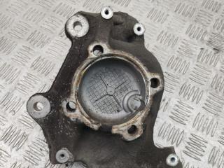 кулак поворотный правый BMW 3 серия E92/E93 [рестайлинг] E92 2012, 3.0 л., N57 D30 A, дизель, АКПП, blue-water metallic (896), купе, задний привод, правый руль, 6773210