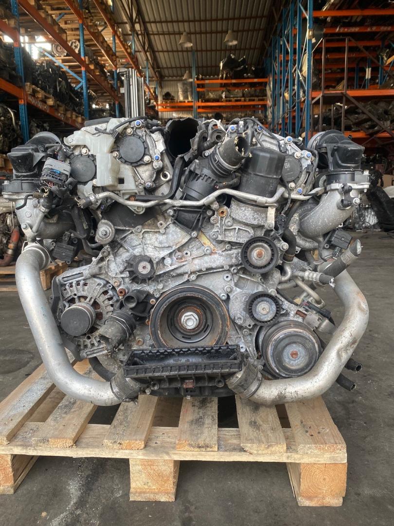 двигатель Mercedes-Benz C-Класс W205/S205/C205 2017, 3.0 л., M 276.823, бензин, АКПП - фото №1