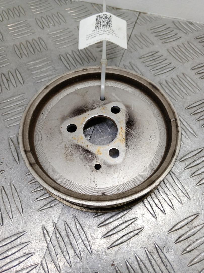 шкив насоса гидроусилителя Audi A6 4F/C6 2006, 2.0 л., BPJ, бензин, вариатор, 06D145255B - фото №1