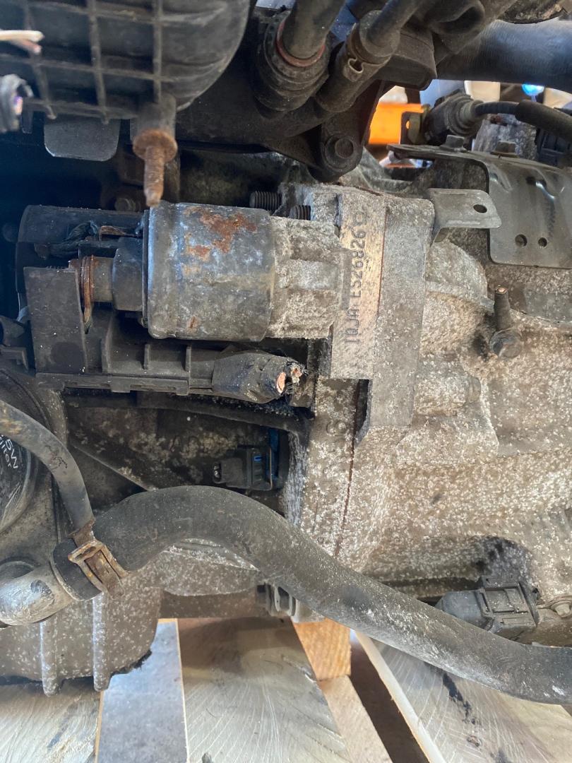 стартер Ford B-max 1 поколение 2014, 1.6 л., IQJA, бензин, АКПП - фото №1