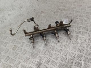 топливная рампа Audi A4 B7 2009, 1.8 л., CDHA, бензин, МКПП, 06J133317G, 0261545035