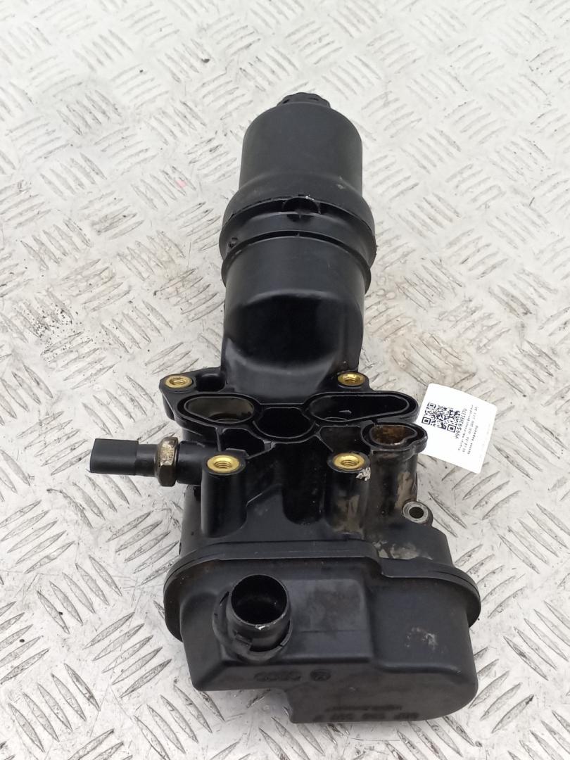 корпус масляного фильтра Audi A6 4F/C6 2006, 2.0 л., BPJ, бензин, вариатор, 06F115397F - фото №1