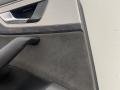 обшивка двери задняя левая Audi Q7 4M 2018, 3.0 л., CZZA, дизель, АКПП, white  0q / c9a, внедорожник 5 дв., полный привод, правый руль - фото №2