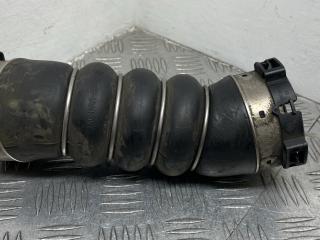 патрубок интеркулера BMW 7 серия G11/G12 G11 2018, 3.0 л., B57 D30 A, дизель, АКПП, singapore grau metallic (b41), седан, полный привод, правый руль, 11618571024, 8571024