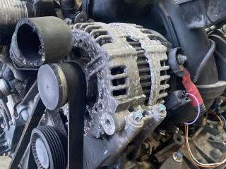 генератор BMW 3 серия E90/E91/E92/E93 [рестайлинг] E93 2009, 3.0 л., N53 B30 A, бензин, МКПП, кабриолет, задний привод, 7550968, 0121715012