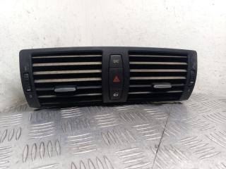 дефлектор обдува салона BMW 1 серия E81/E87 [рестайлинг] E88 2008, 2.0 л., N43 B20 A, бензин, МКПП, black sapphire metallic (475), кабриолет, задний привод, правый руль, 7059182, 64227059189