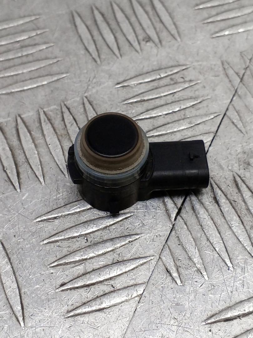 парктроник задний Mercedes-Benz C AMG W205 2017, 4.0 л., M 177.980, бензин, АКПП, 197, седан, задний привод, правый руль, A0009055504 - фото №1