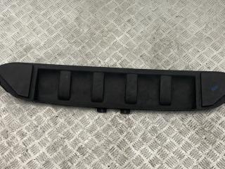 защита бампера (кенгурятник) Audi Q7 4L 2007, 3.0 л., BUG, дизель, АКПП, полный привод, правый руль, 4L0121285