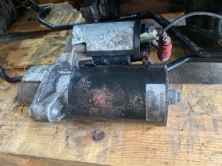 стартер Audi A4 B6 2002, 2.4 л., BDV, бензин, вариатор, 001108175