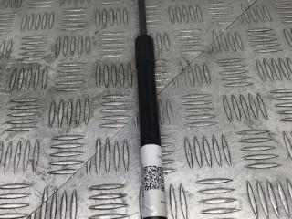 амортизатор капота BMW X5 E70 [рестайлинг] E70 2012, 3.0 л., N57 D30 A, дизель, АКПП, alpinweiß iii ( 300), внедорожник 5 дв., полный привод, правый руль, 7148346, 51327148346