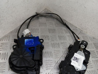 замок багажника BMW X3 G01 [рестайлинг] G01 2024, 2.0 л., B48 B20 A, бензин, АКПП, black sapphire, внедорожник 5 дв., полный привод, правый руль, 51247383561, 7383561, 51247357112, 7357112