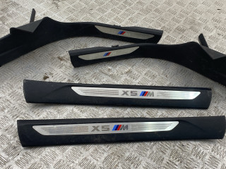 комплект накладок на пороги (внутренние) BMW X5 M F85 2018, 4.4 л., S63 B44 B, бензин, АКПП, внедорожник 5 дв., полный привод, правый руль