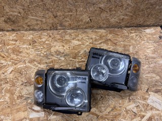 фара левая Land Rover Range Rover 3 поколение 2005
