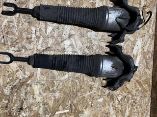 пневмостойка передняя Audi A8 D3/4E 2004