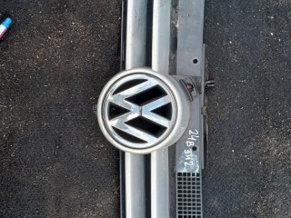 решетка радиатора Volkswagen Golf 4 поколение (1997 - 2006)