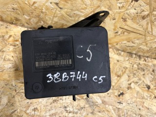блок ABS Citroen C5 1 поколение 2004, 9657061080