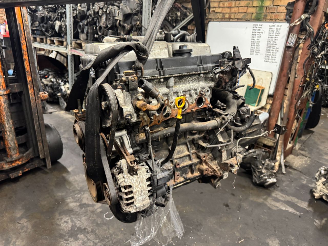 двигатель Kia Rio 2 поколение 2007, 1.4 л., i, G4EE, бензин, G4EE - фото №1