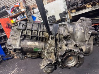 КПП автоматическая (АКПП) Audi A6 4B/C5 [рестайлинг] 2001, 2.4 л., APS, бензин, АКПП, EBV