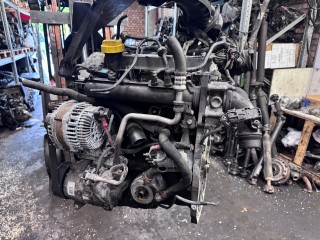 двигатель Renault Megane 3 поколение 2010, 1.4 л., TCE, H4J 700, бензин, МКПП, H4J700