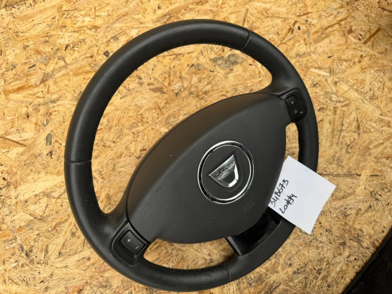 руль Dacia Lodgy 1 поколение 2015 - фото №1