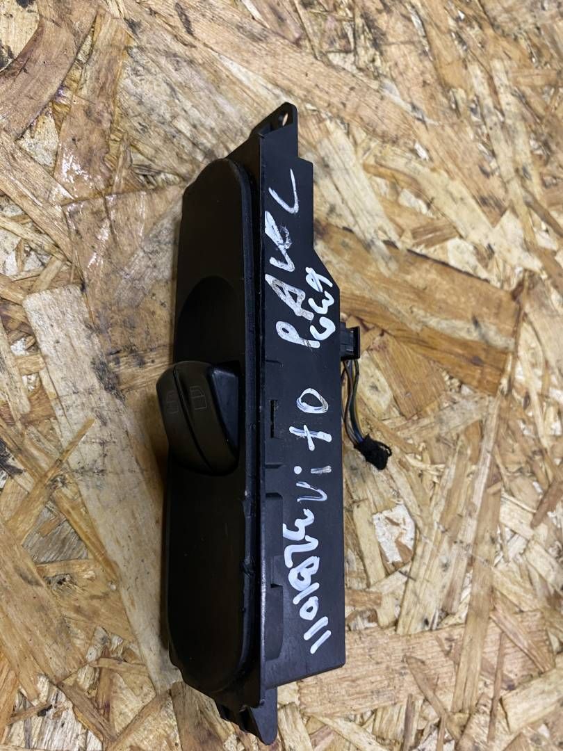 блок управления стеклоподъемниками Mercedes-Benz Vito W639 2005 - фото №1