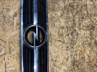 решетка радиатора Opel Zafira 1 поколение (A) [рестайлинг] 2004