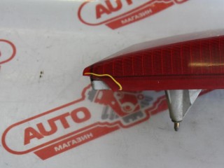 фонарь крышки багажника левый Mitsubishi Lancer 8 поколение CK2A 1998, 0.7 л., 3B20, бензин, АКПП, красный, седан, передний привод, правый руль, MR376895