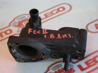 корпус термостата Ford Focus 2 поколение 2007