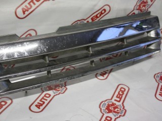 решетка радиатора Opel Vectra A 1992, C 18 NZ, МКПП, вишнёвый, хетчбэк 5 дв., передний привод